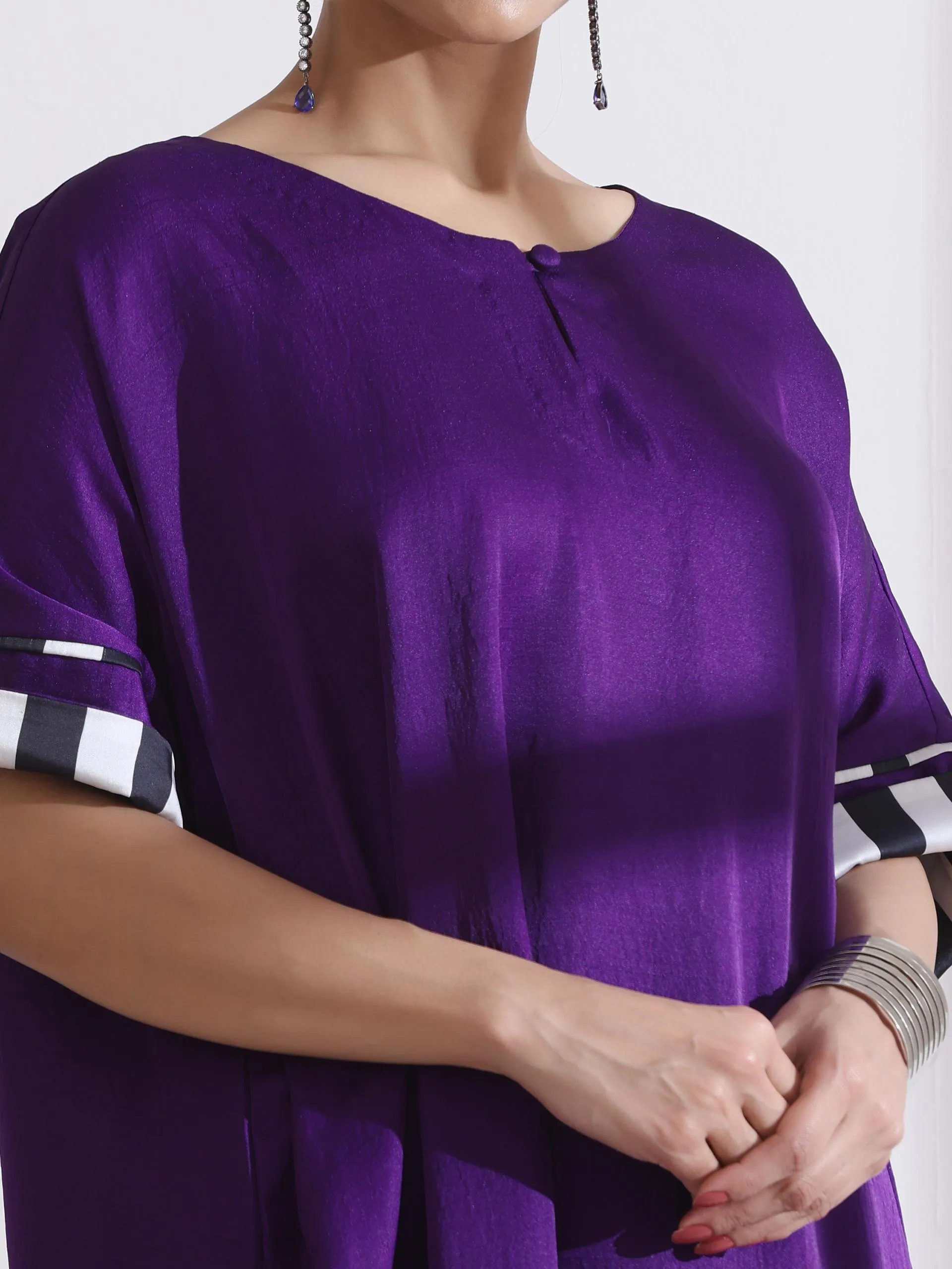 1 Pc - Prf'T Lux Easy Purple Kurta With Chevron Inner Details
