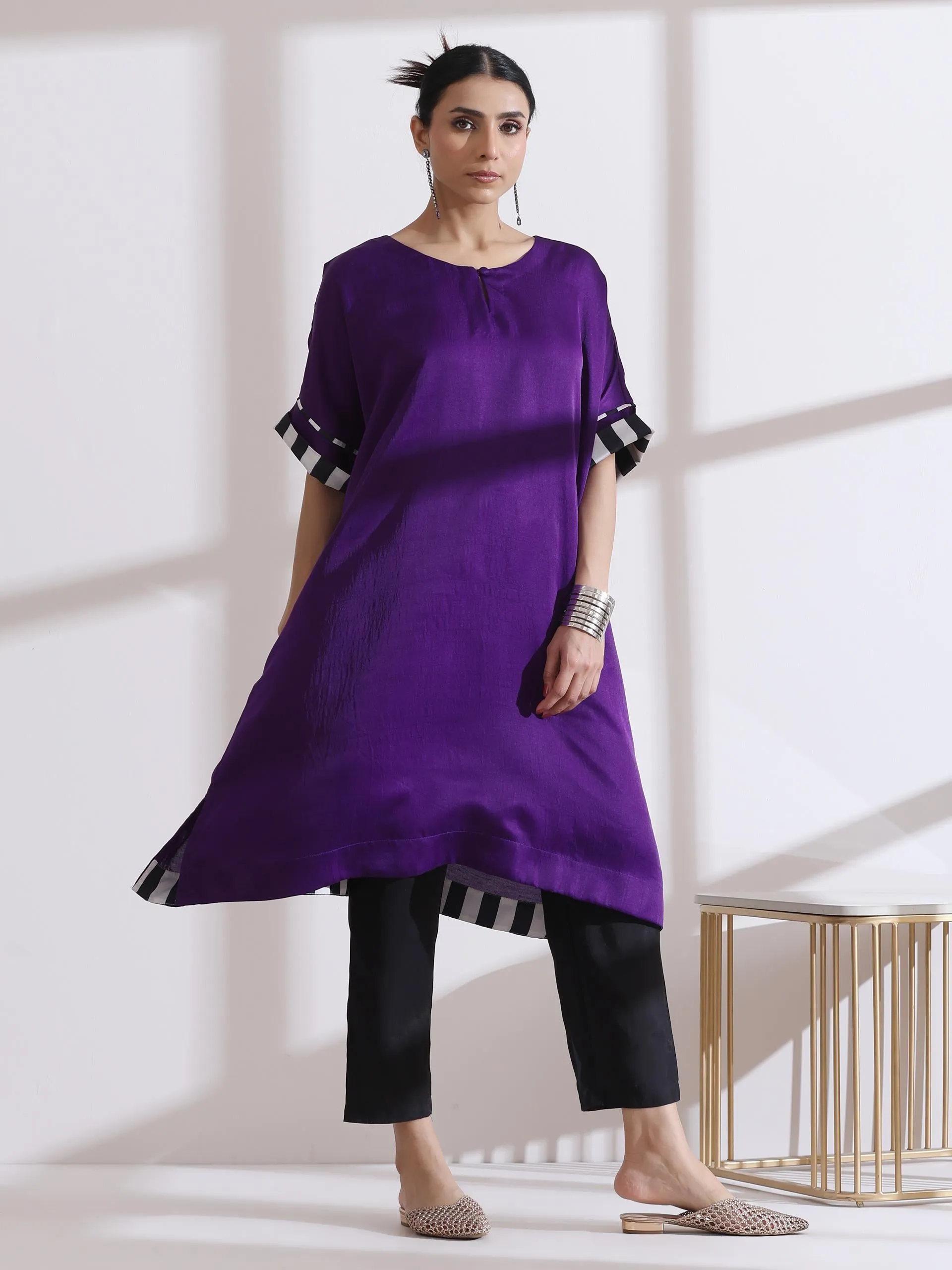 1 Pc - Prf'T Lux Easy Purple Kurta With Chevron Inner Details