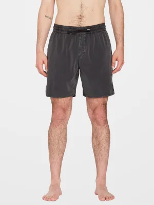 Center Trunk 17" Boardshort - BLACK