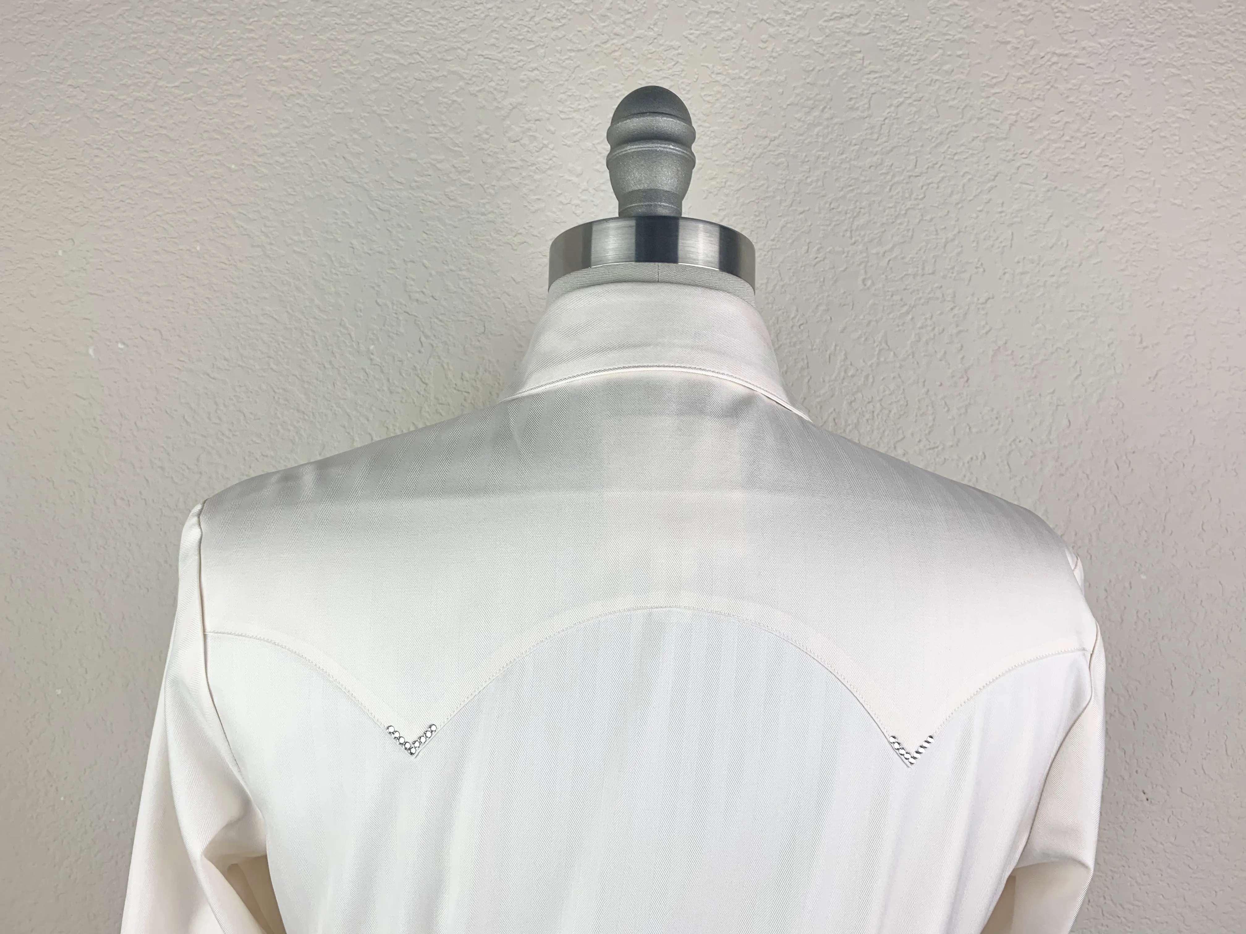 CR Classic Cream Herringbone Italian Cotton - FINAL SALE