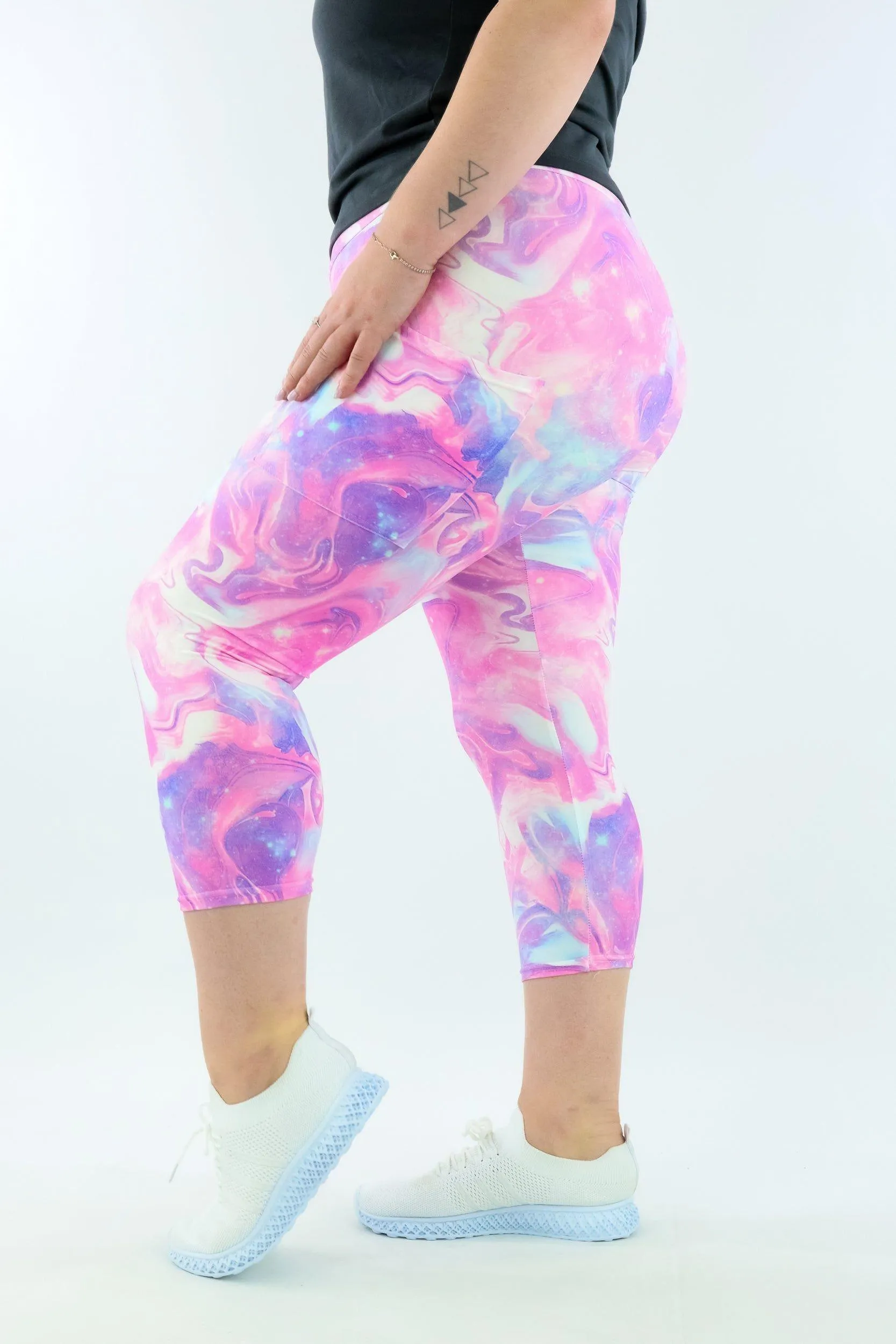 Fairy Dust - Casual - Capri Leggings - Pockets