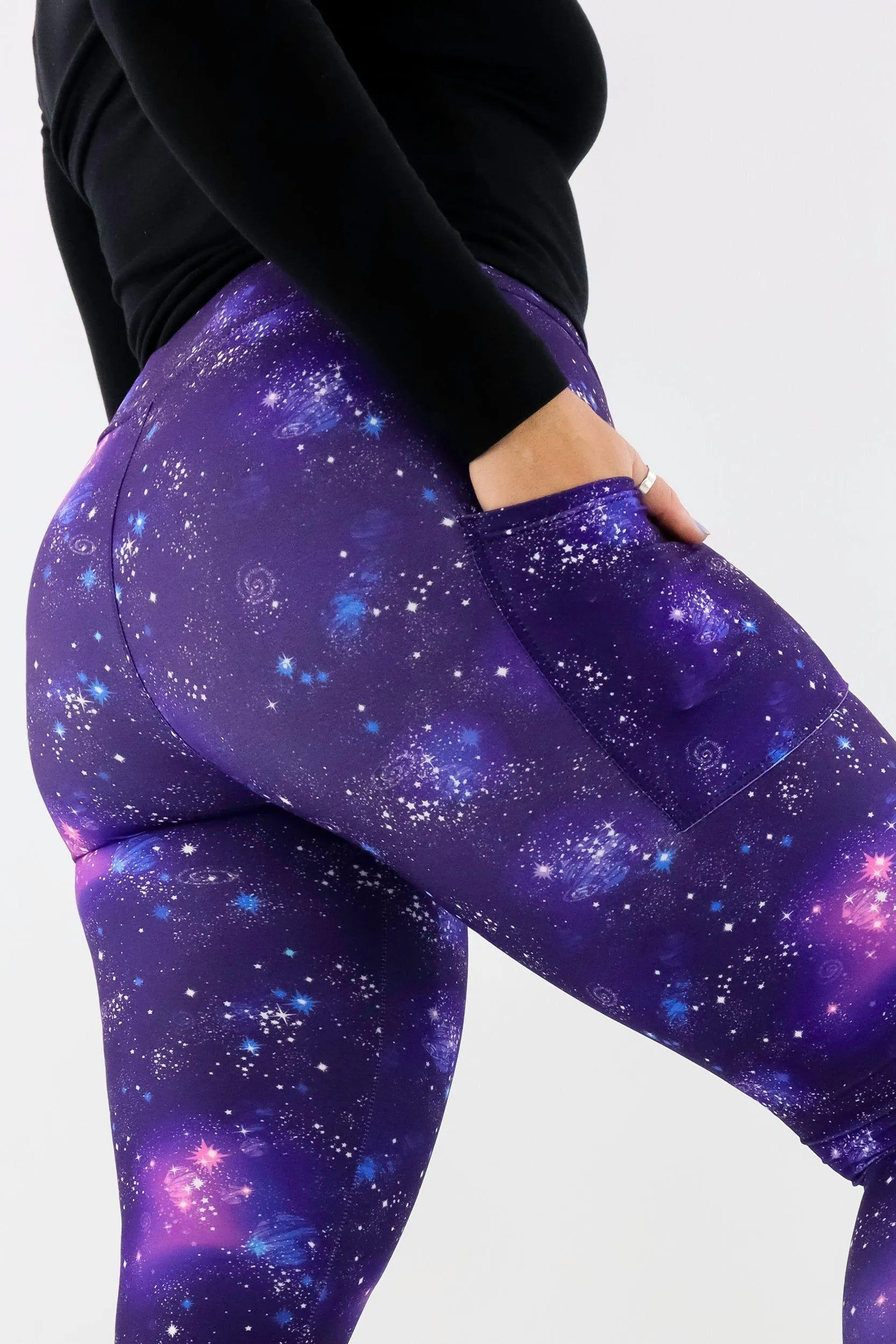 Galaxy - Casual - Regular Full Leggings - Pockets