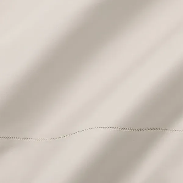 Giotto Sateen Sheet Collection