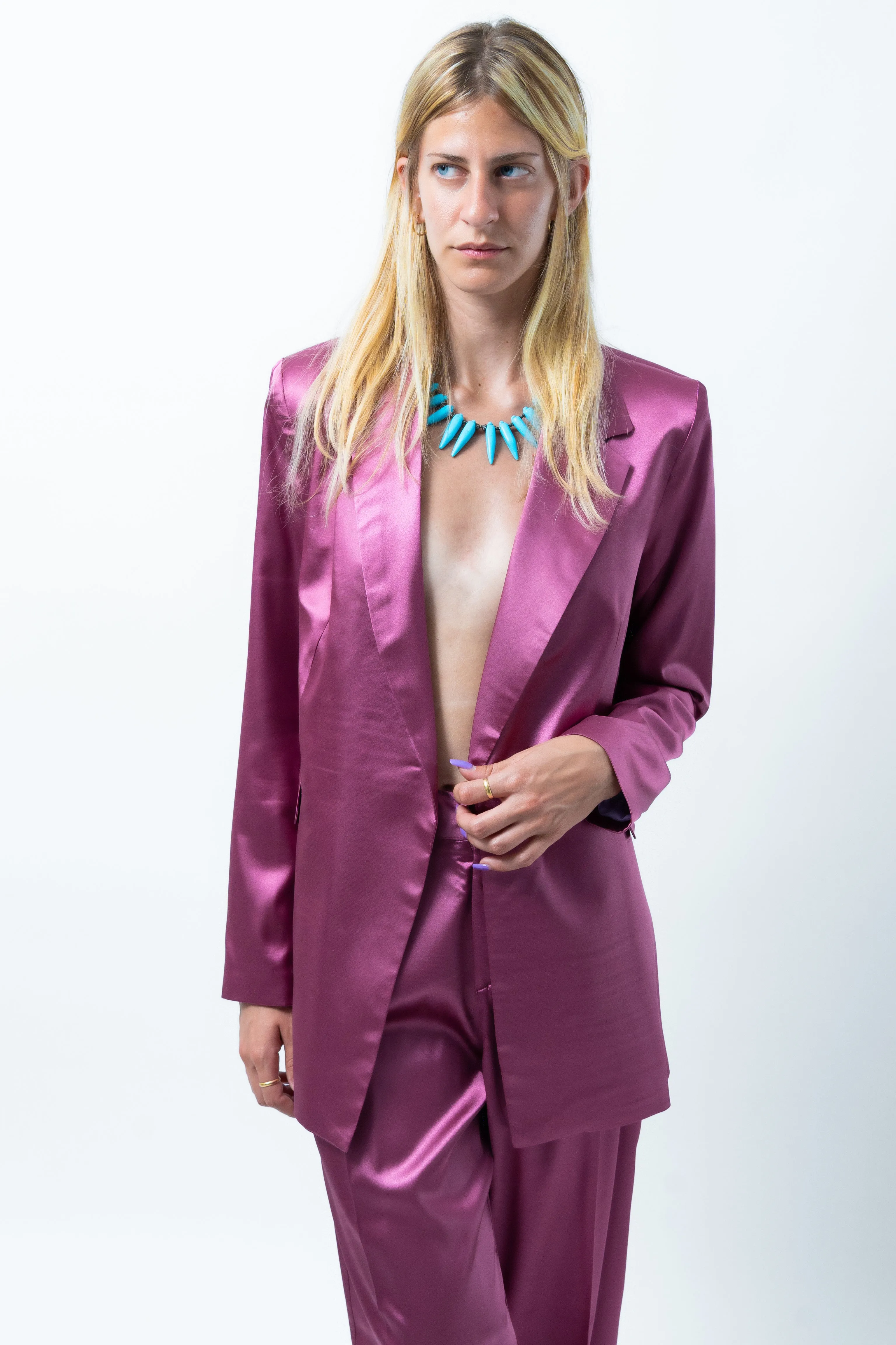 Hot Pepper : The Deep Purple Pepper Suit