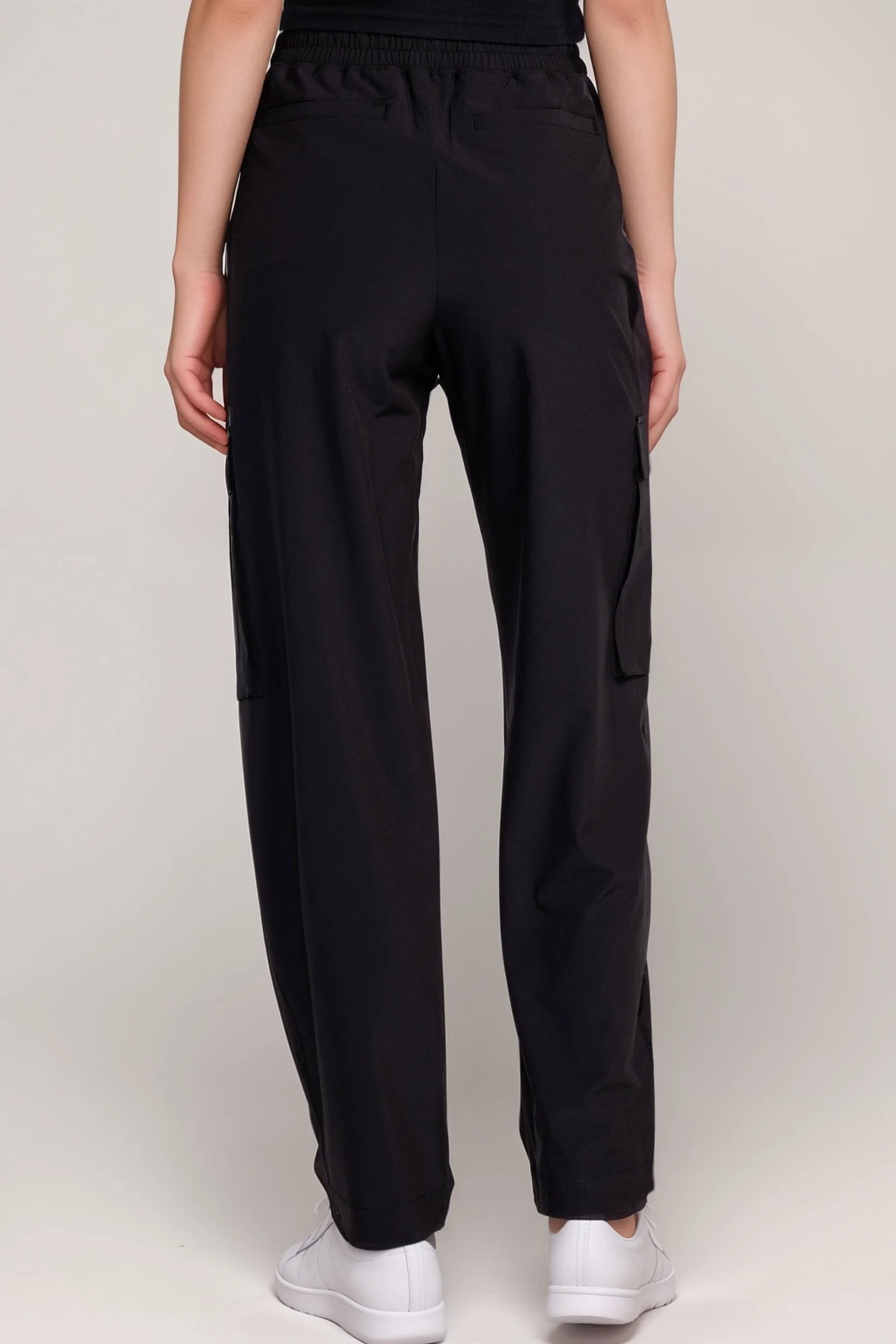 Johnny Was Bee Active Black Cargo Straight Leg Track Pant A7424-O