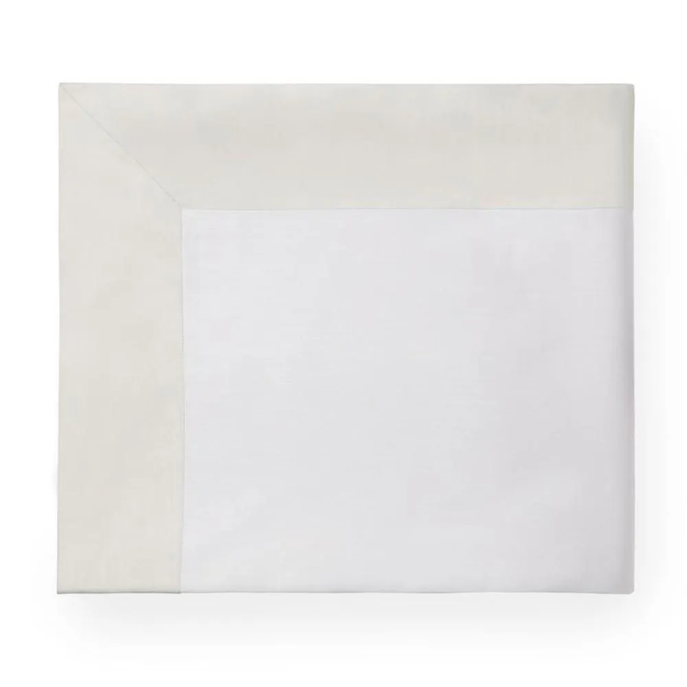 Larro Pair Pillowcase Pair by Sferra