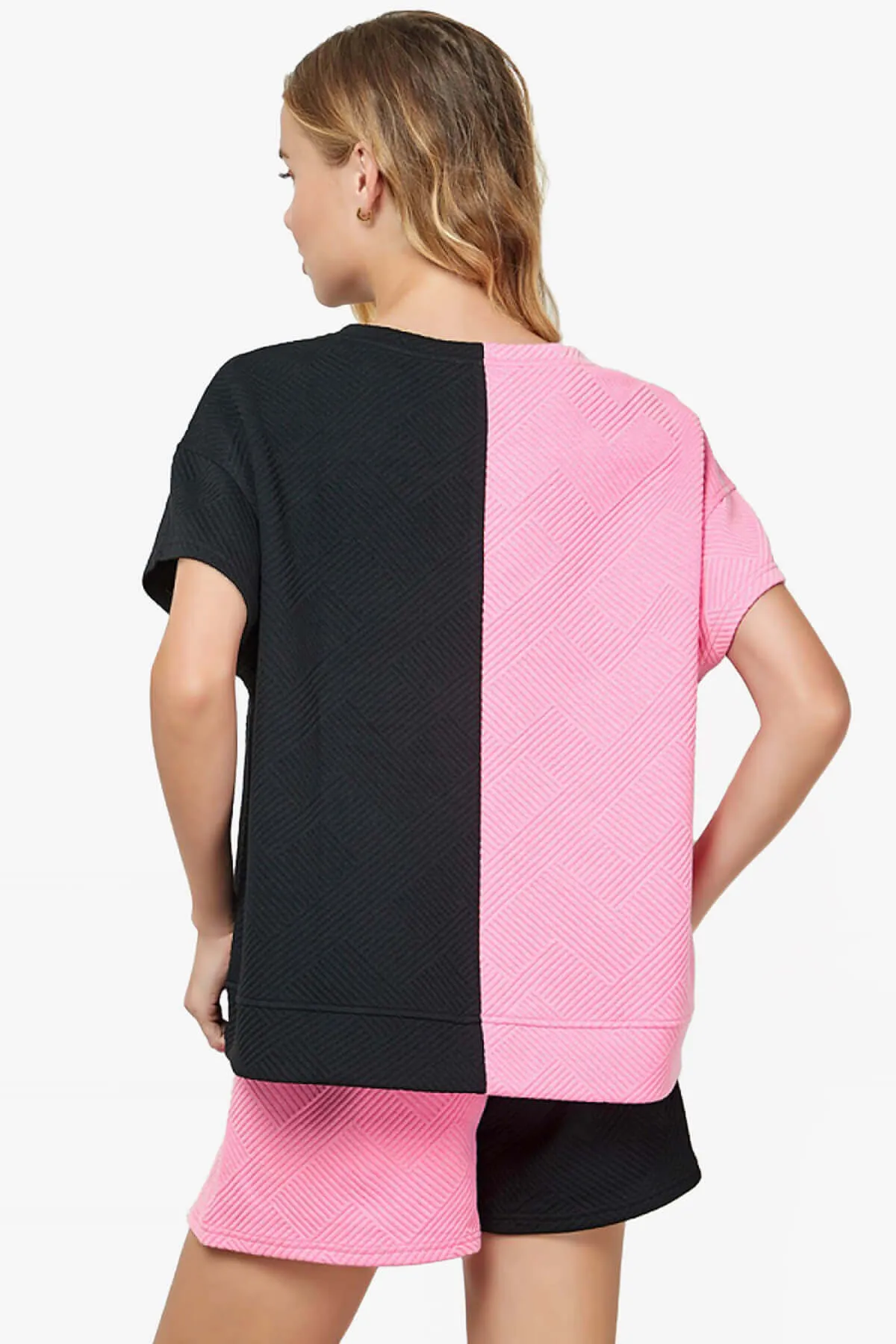 Lassy Textured Colorblock Short Sleeve Top