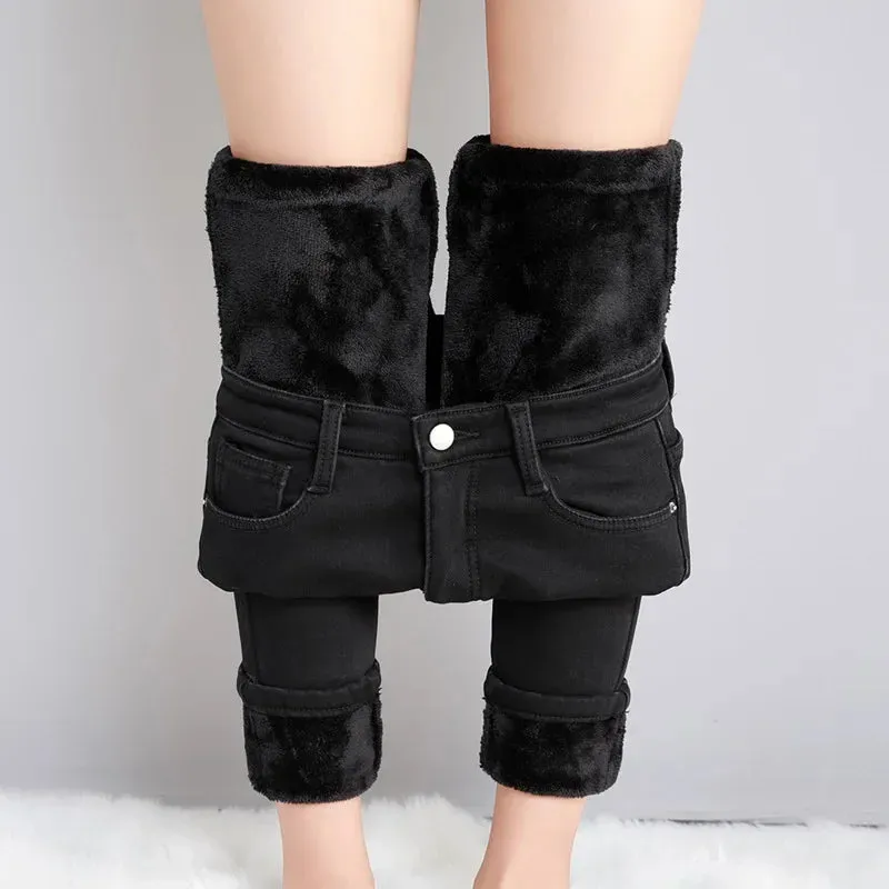 New Women Thermal Jeans Winter Snow Warm Plush Stretch Jeans Lady Skinny Thicken Students Denim Pants Fleece Mom Fur Trousers