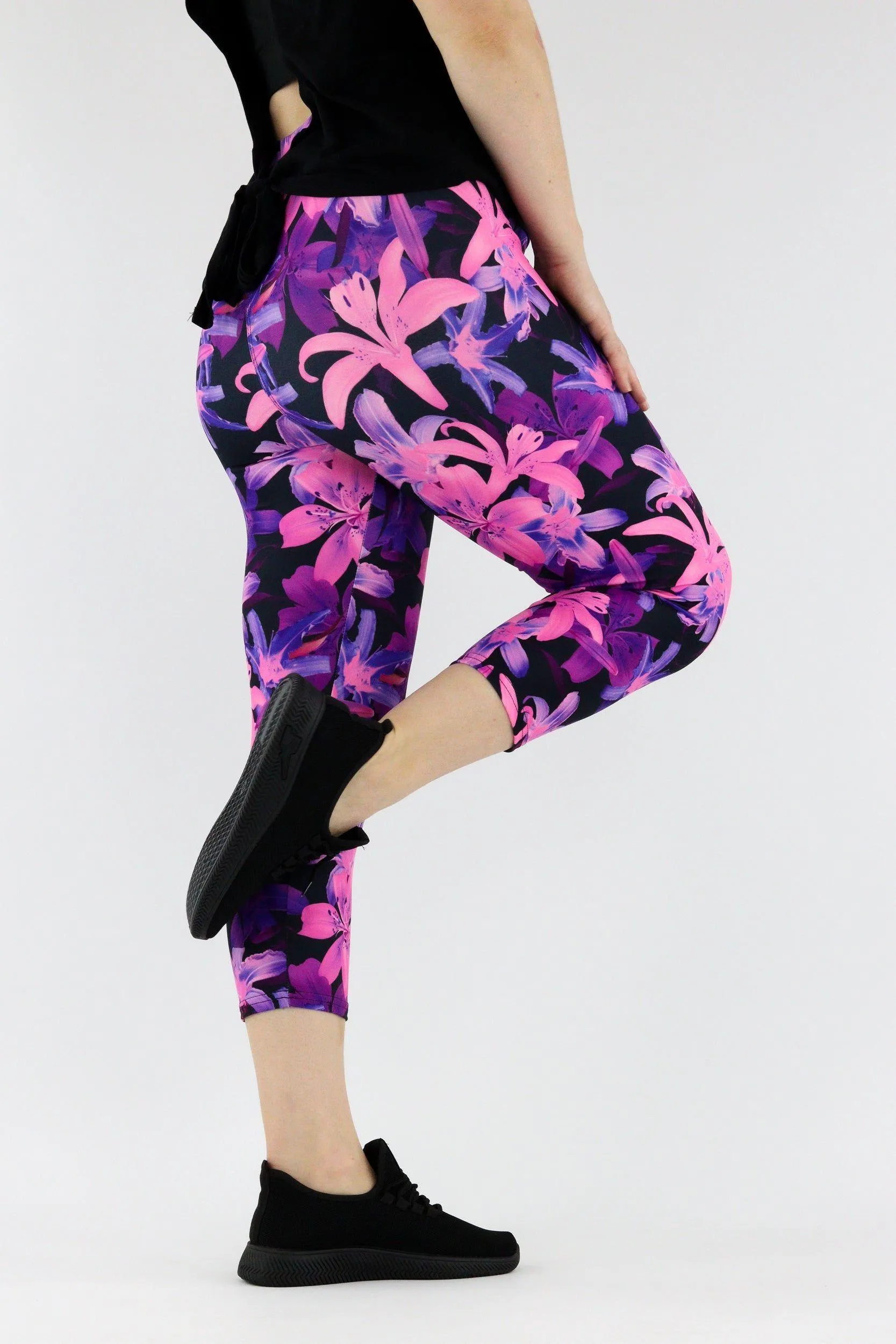 Pink Lilly - Casual - Capri Leggings