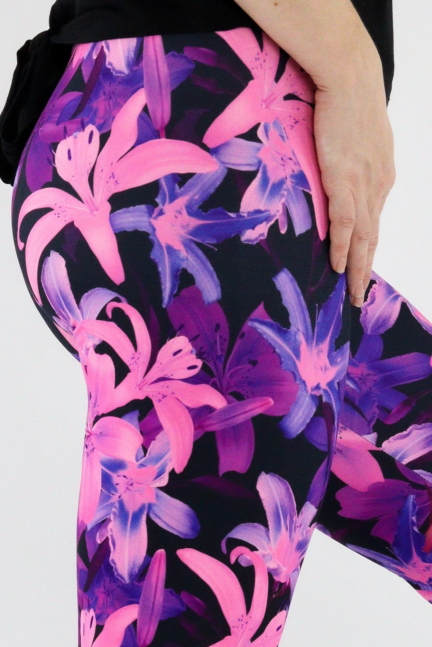 Pink Lilly - Casual - Capri Leggings