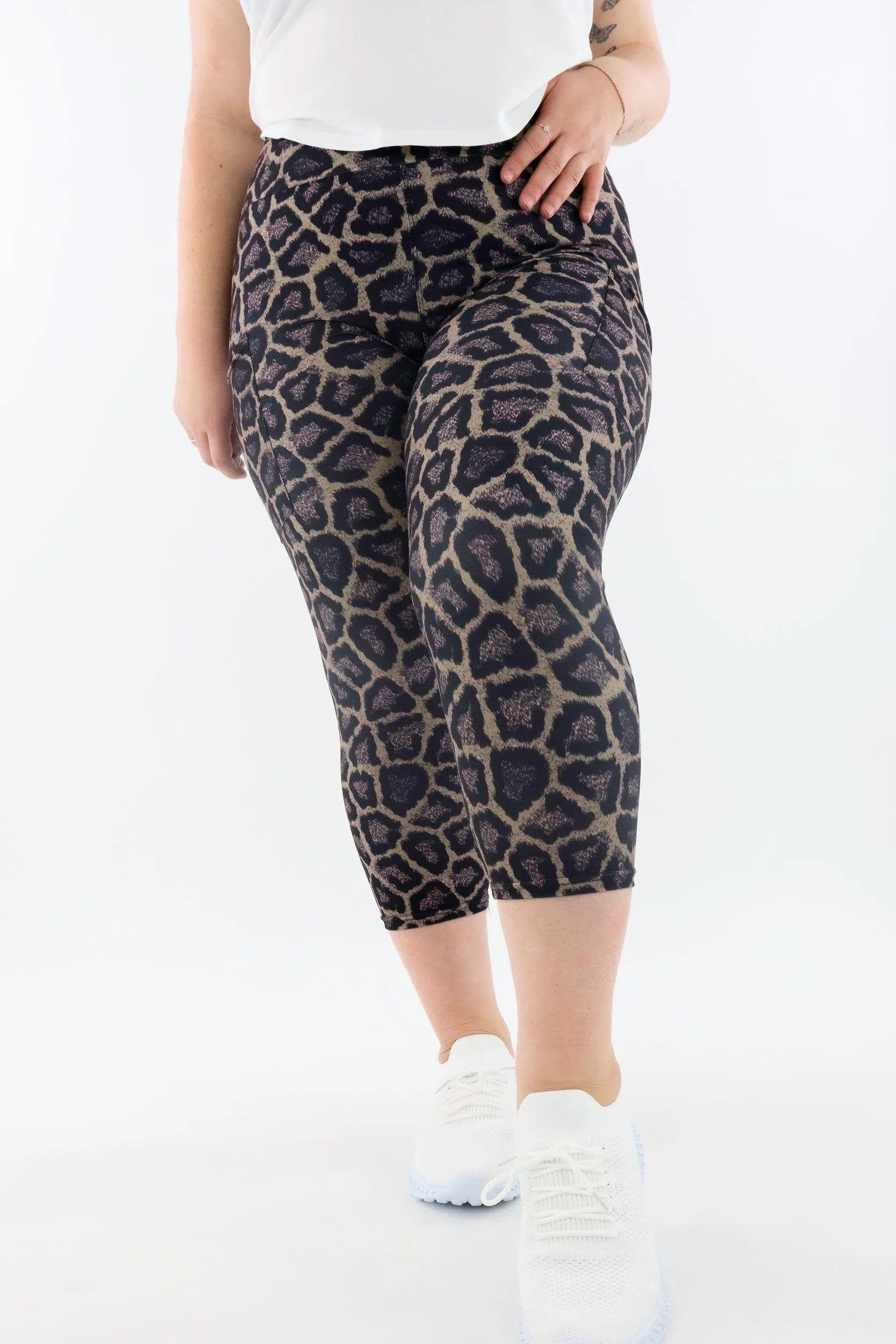 Pink Panther - Casual - Capri Leggings - Pockets