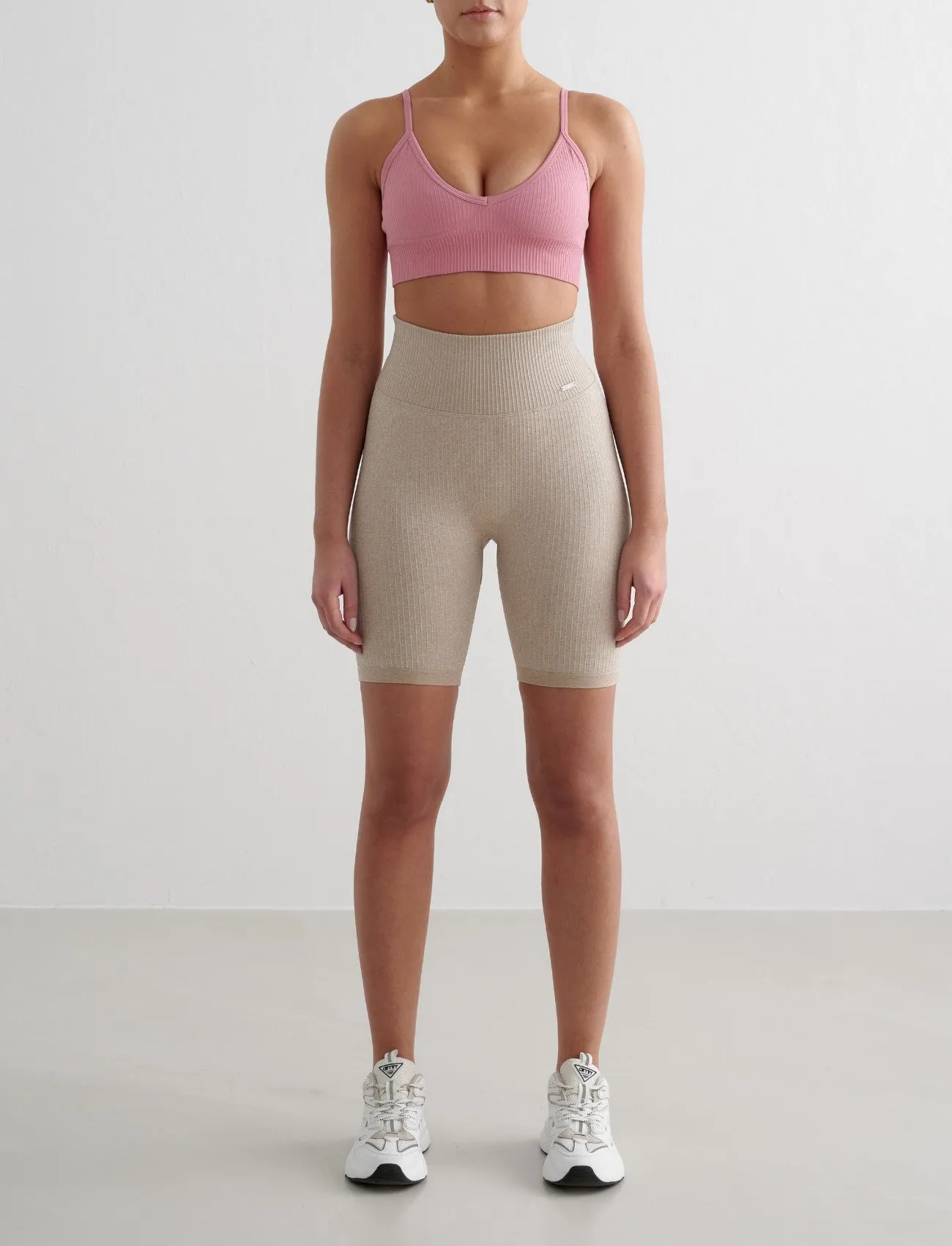 Ribbed Seamless Deep Cut Bra | Desert Rose