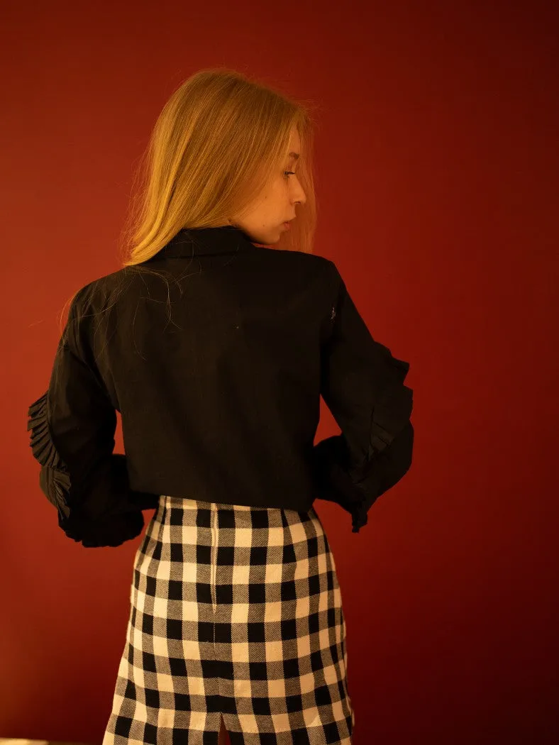 Ruffle shirt