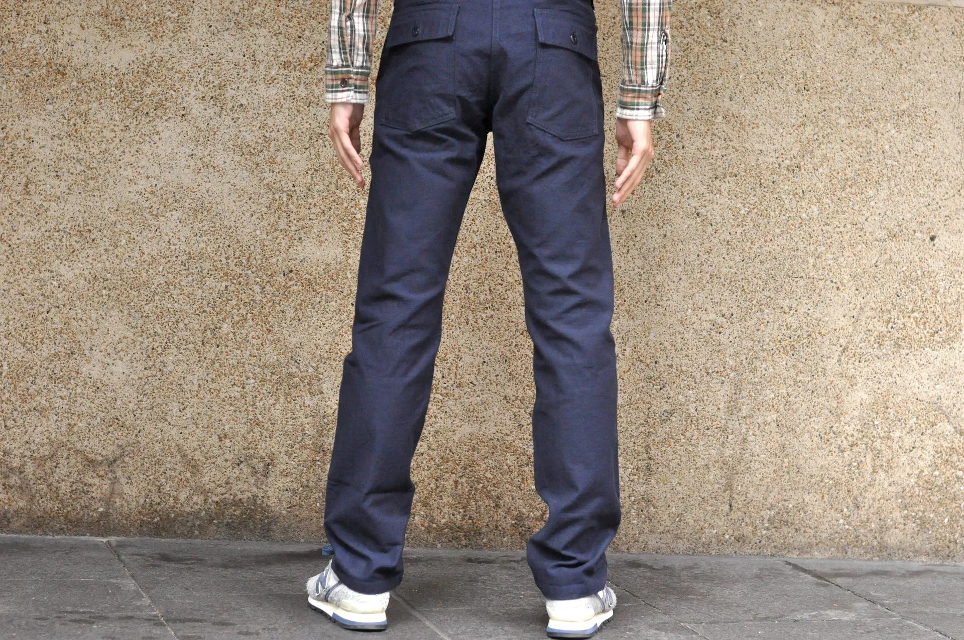 Studio D'Artisan 11oz Back Sateen Military Baker Pants (Indigo X Black)