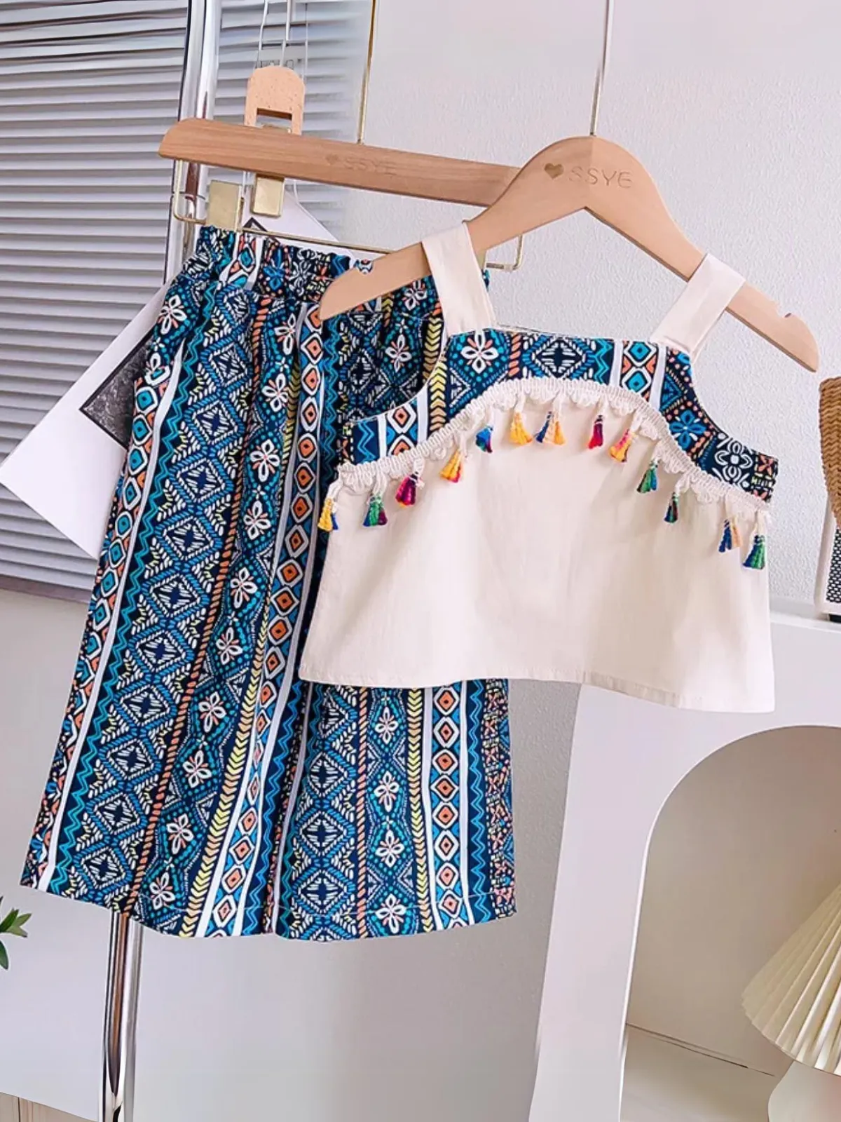 Tassel Charm Boho Print Wide Leg Pants Set