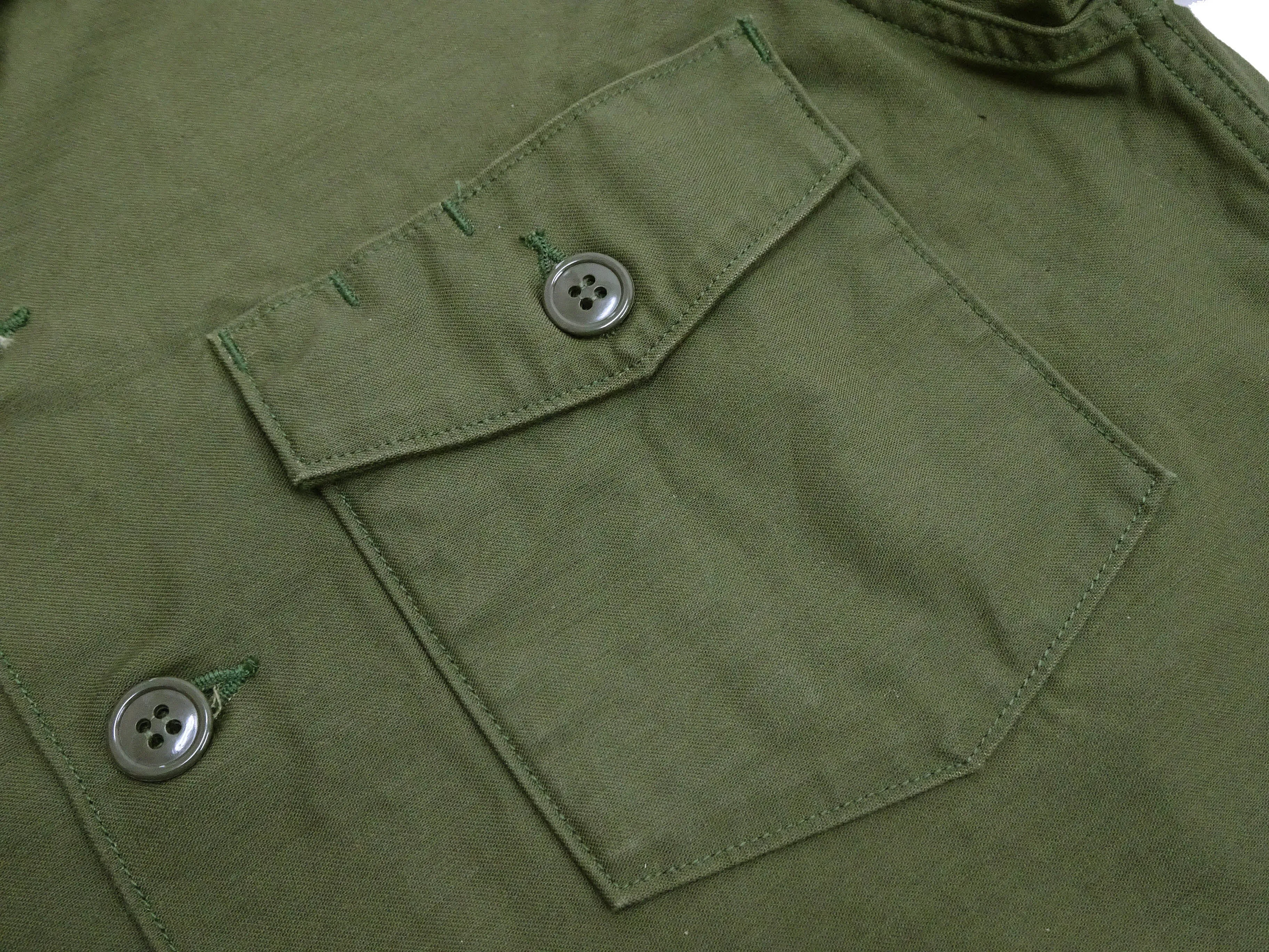 TOYS McCOY Men's Short-Sleeve Shirt - Reproduction of the U.S. Army OG-107 Utility Shirt (Modified Short-Sleeve Version) TMS2505 Olive