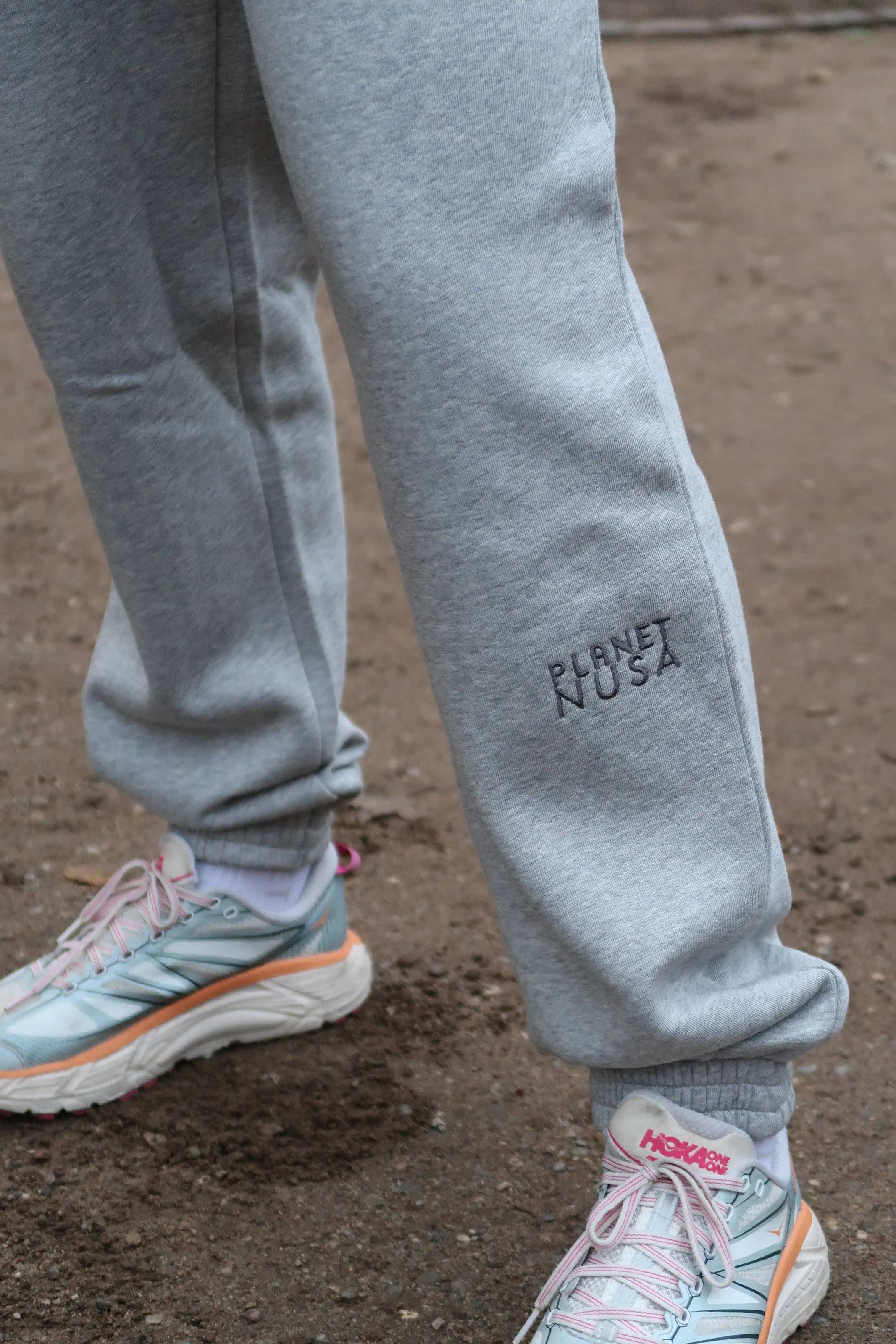 TRACK1 PANTS