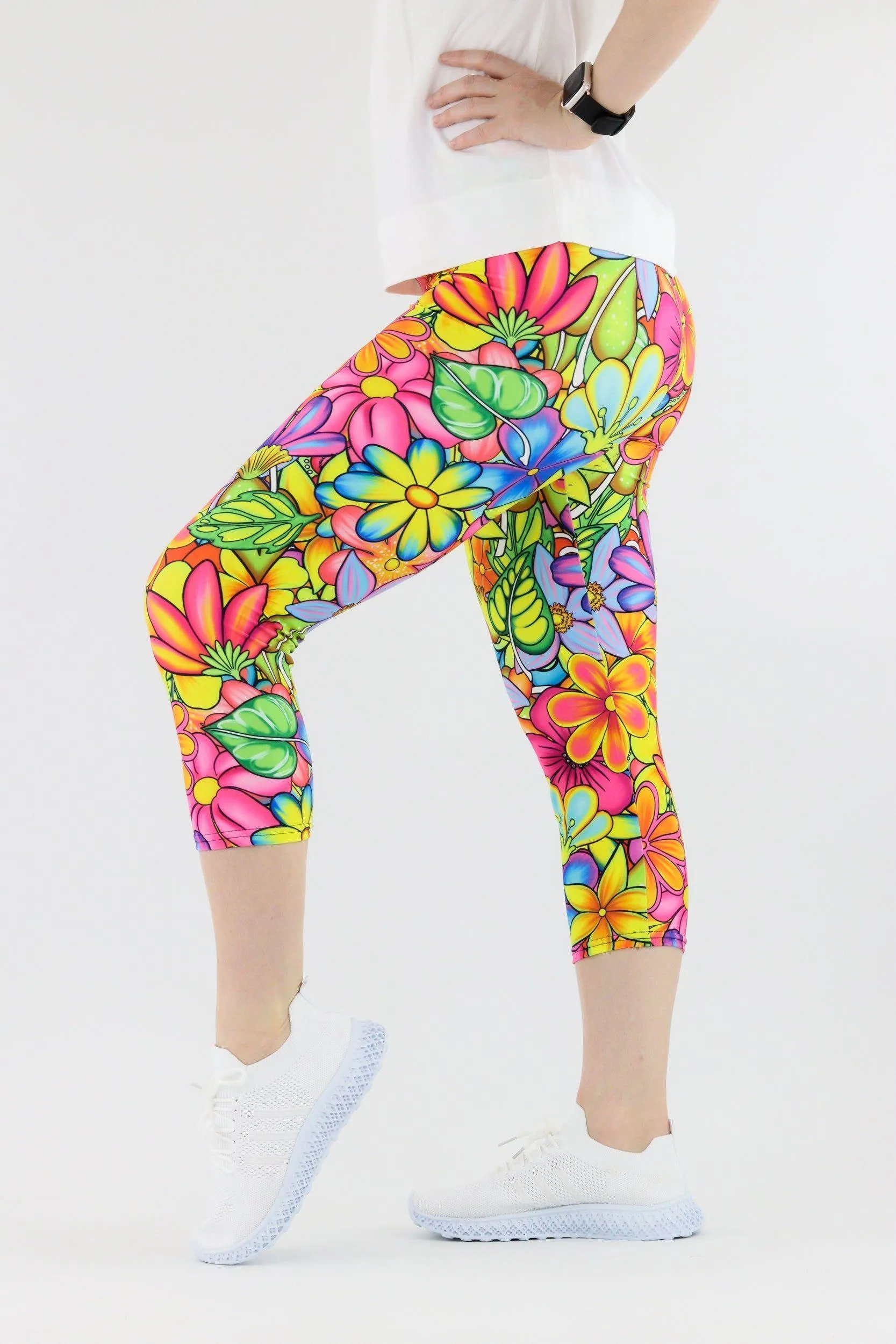 Tutti Frutti Flower - Casual - Capri Leggings