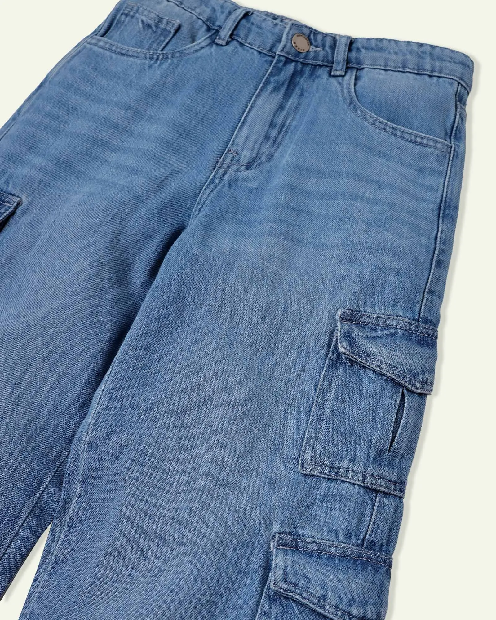 Wide Leg Cargo Jeans